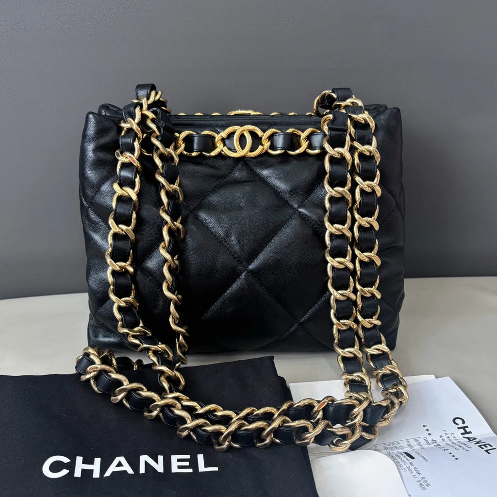 Excellent Chanel Tote Diamond Black Chain Shoulder Bag Gold Hardware