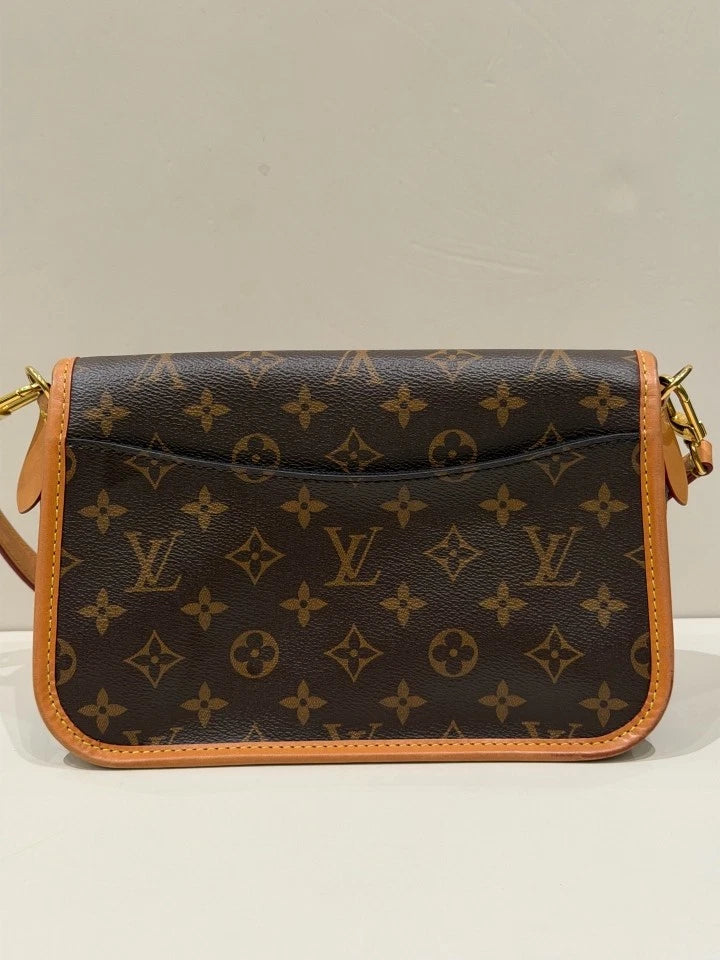 Louis Vuitton Canvas Baguette Shoulder Bag for Women