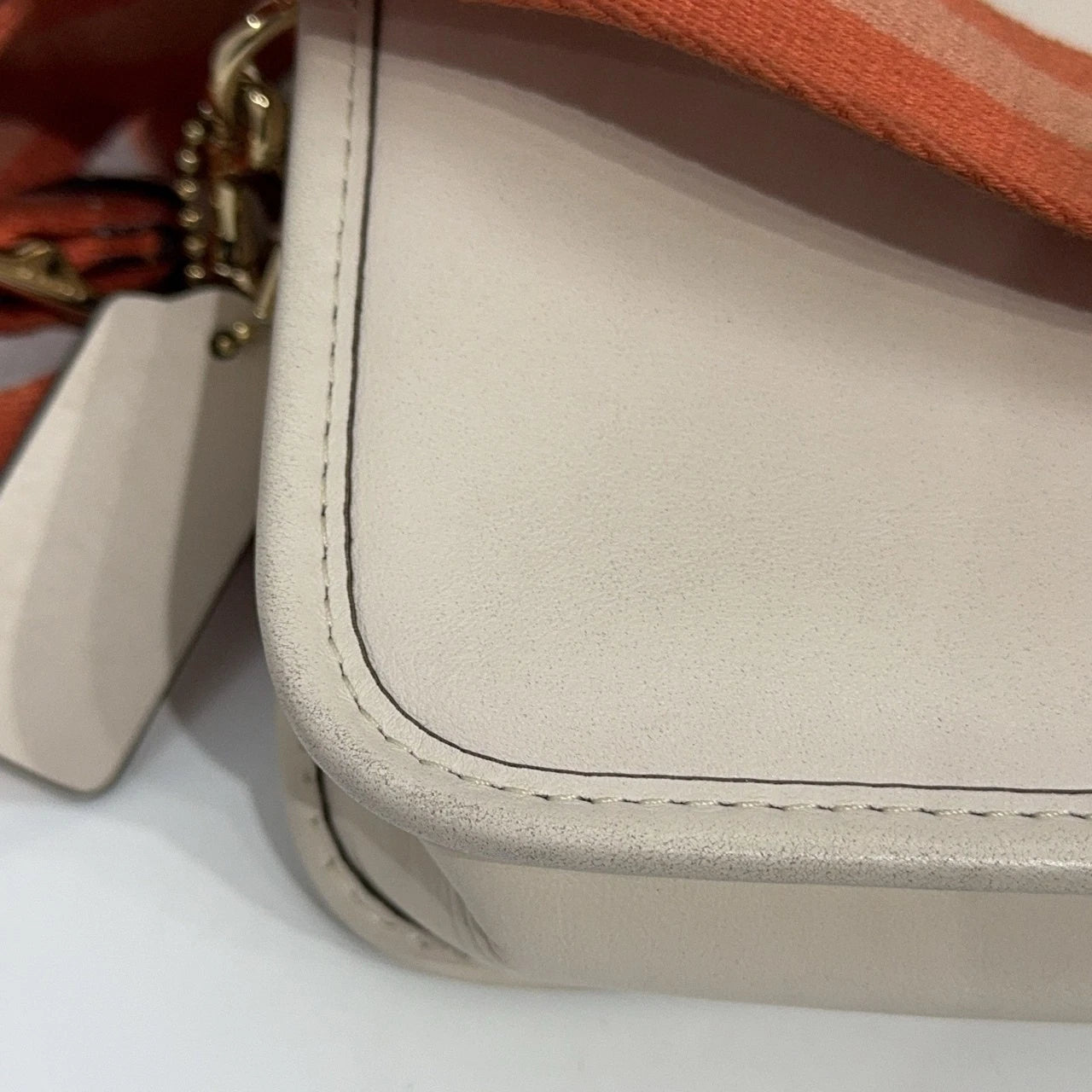 Coach White Leather Rabbit Star Embroidered Shoulder Crossbody Women