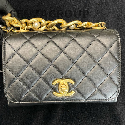 Chanel 21A Black Gold Quilted Shoulder Bag with Pearl Chain