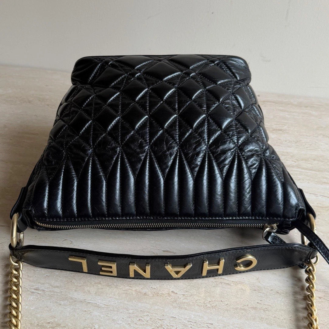 Chanel Calfskin Leather Diamond Black Handbag Gold Chain Crossbody