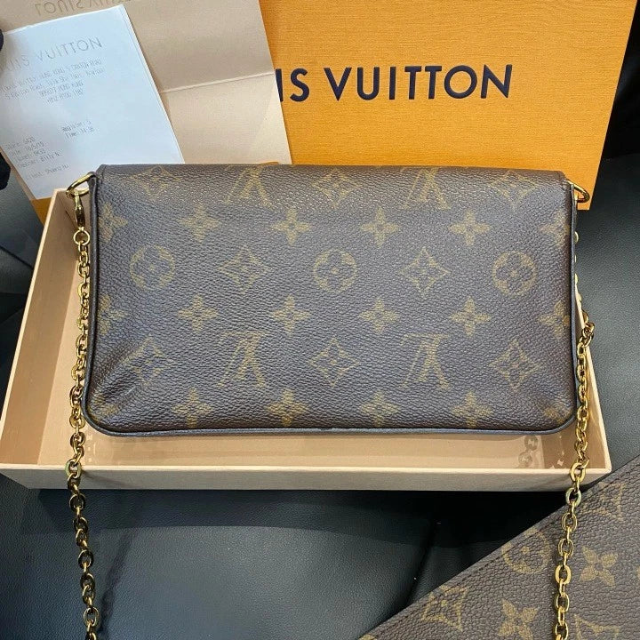Louis Vuitton Pochette Felicie Monogram Chain Shoulder Crossbody Women D