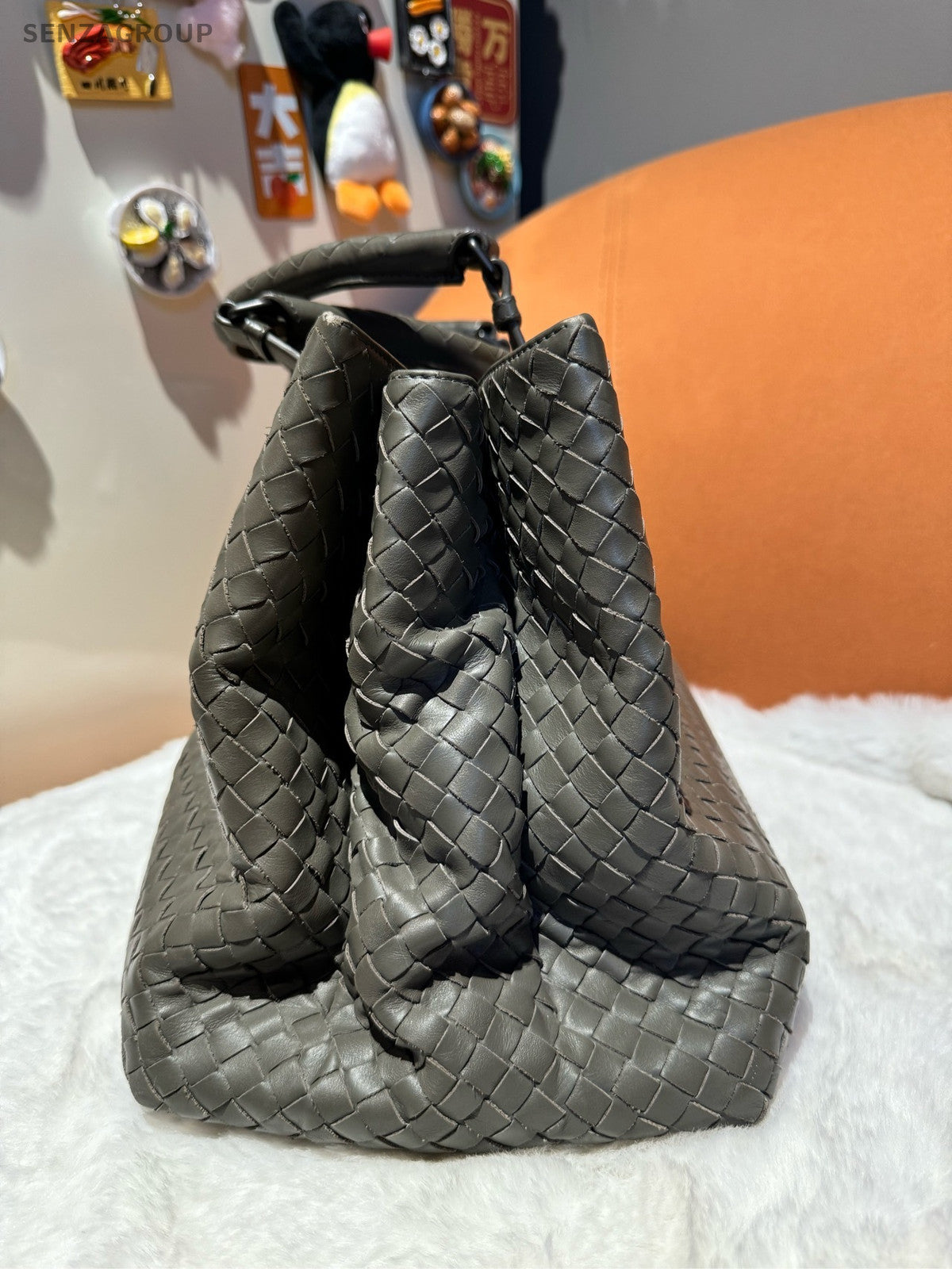Bottega Veneta Roma Large Woven Gray Handbag - Classic Women's Tote