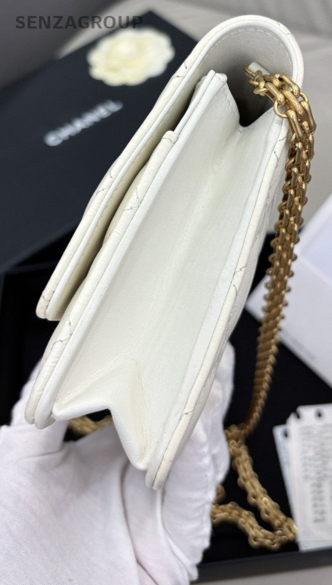 CHANEL 2.55 Woc Calfskin Chain Shoulder bag Crossbody White Gold Women