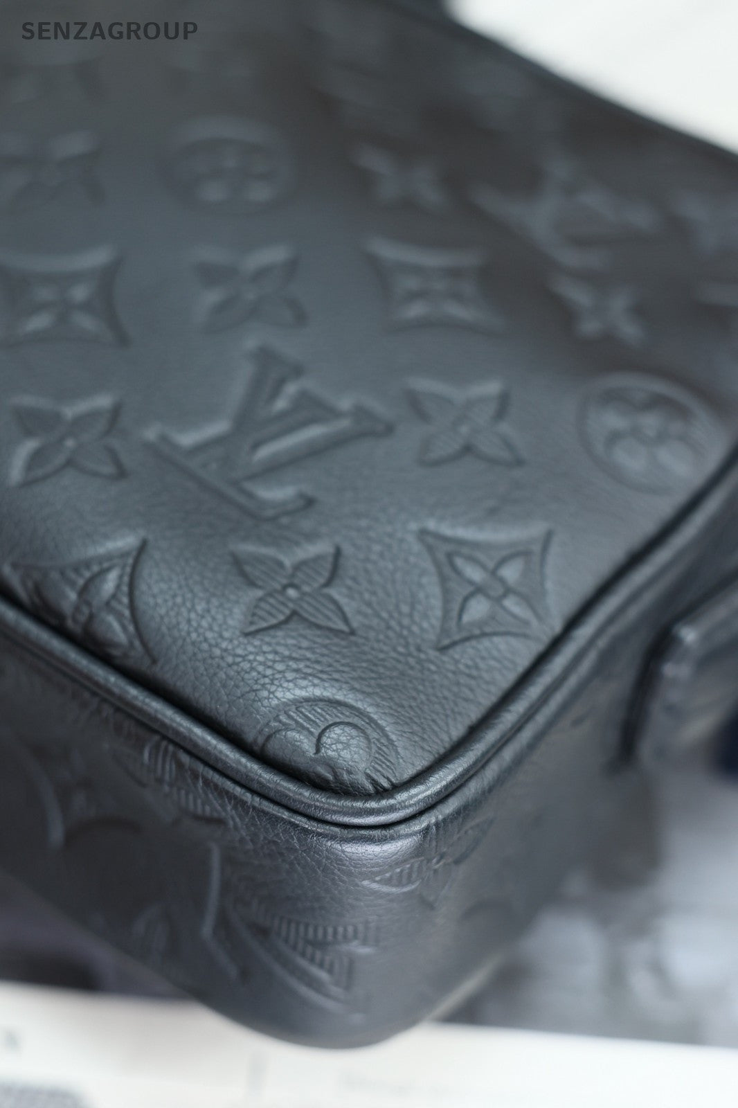 Louis Vuitton Getaway Monogram Empreinte Shoulder bag All black Chip Version