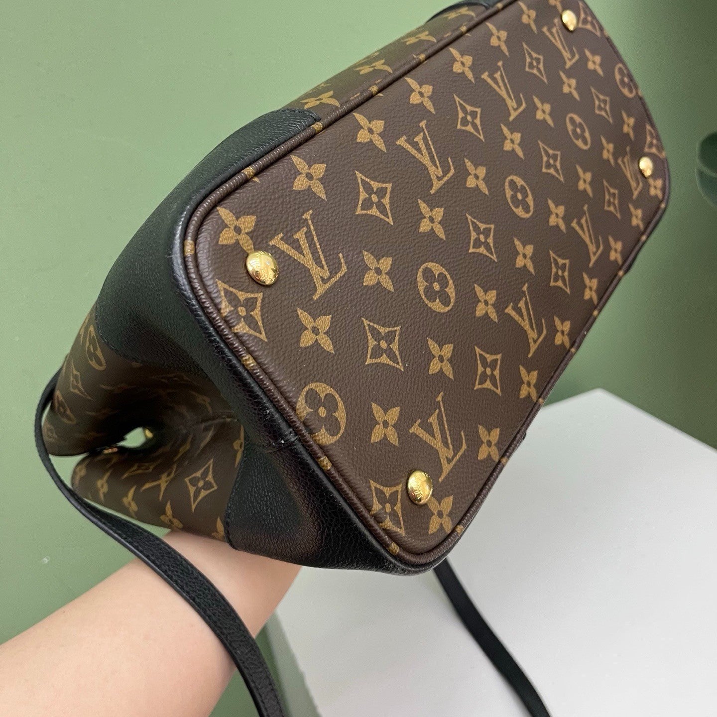Louis Vuitton Flandrin Tote Monogram Top Handle Shoulder Bag Brown Gold Women