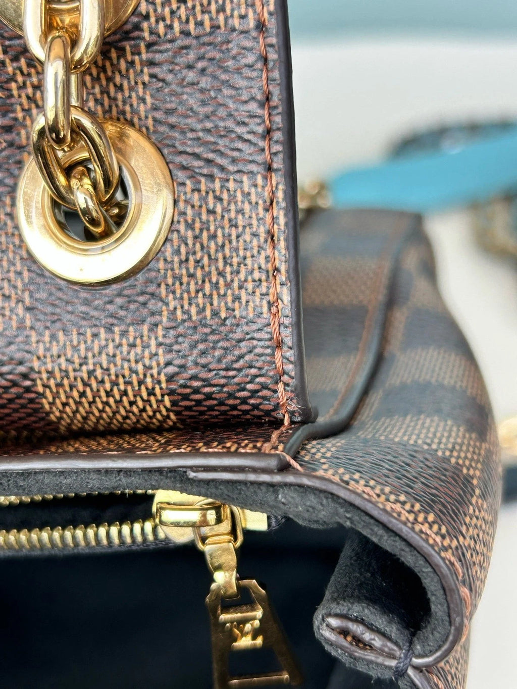 Louis Vuitton Vavin Chain Shoulder Crossbody Brown Black Gold Women Classic