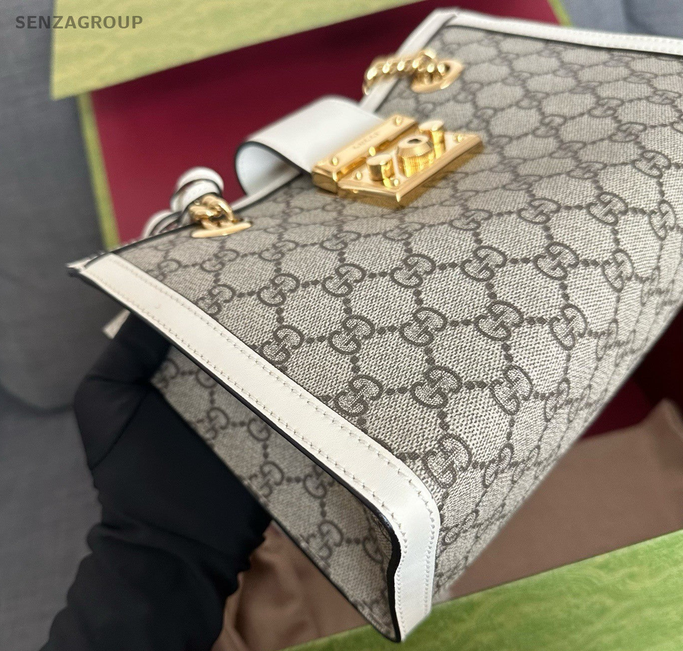 Gucci Padlock PM Chain Shoulder Bag White Beige Gold Women Classic Fashion