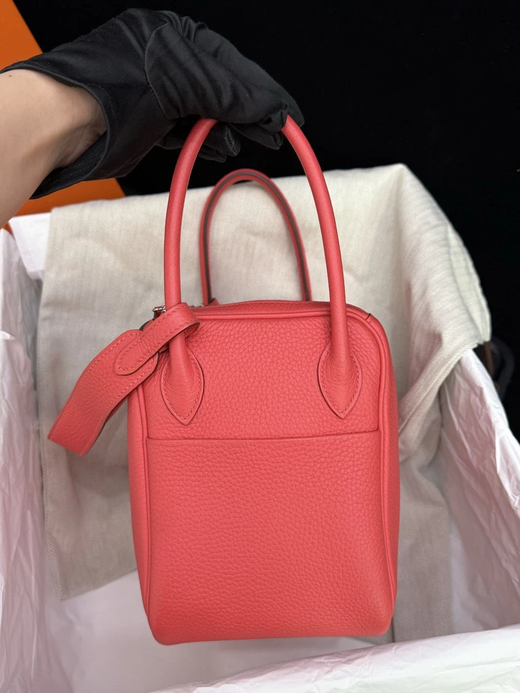 Hermes Lindy26 Pink Silver Hardware 2Way Top Handle Bag Crossbody