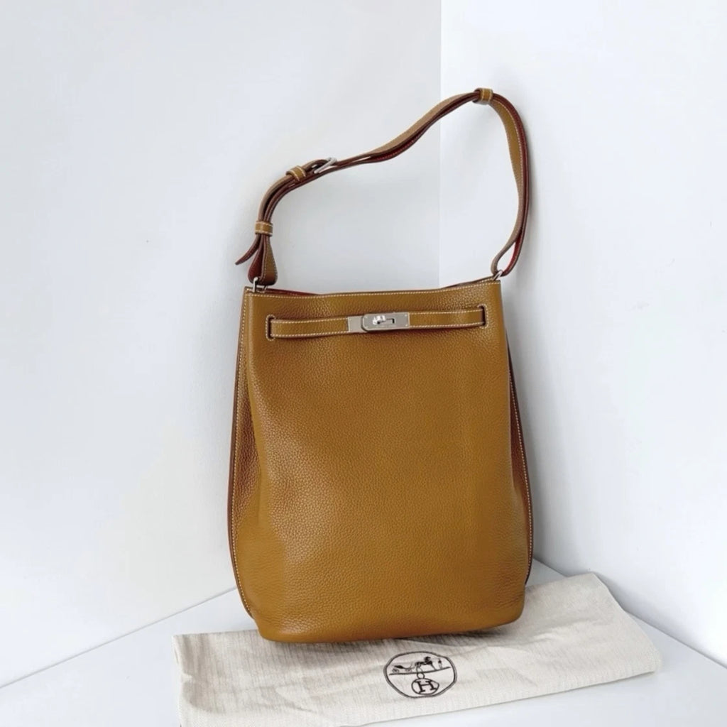 Excellent Hermes SoKelly26 Bucket Handbag Shoulder Bag Brown Silver Hardware