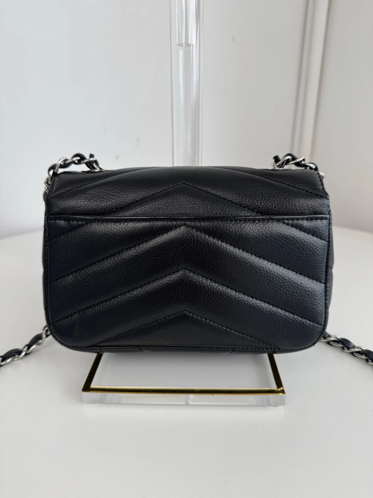 Chanel Chevron Calfskin Mini Chain Black Shoulder Bag Crossbody Silver Hardware