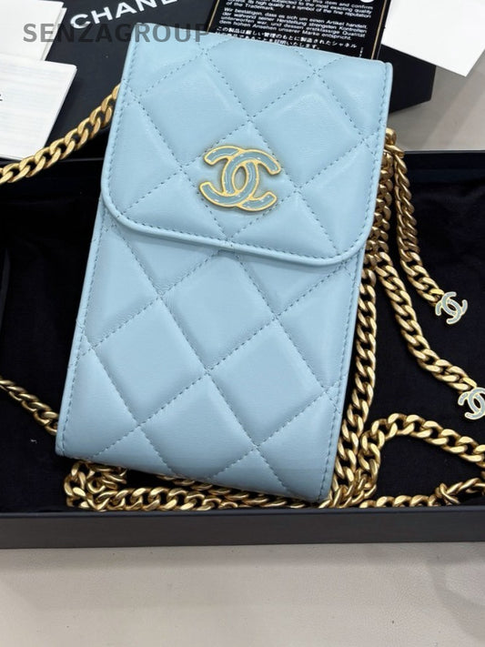 CHANEL CC Enamel clasp Phone case Chain Shoulder bag Almost Brand NEW