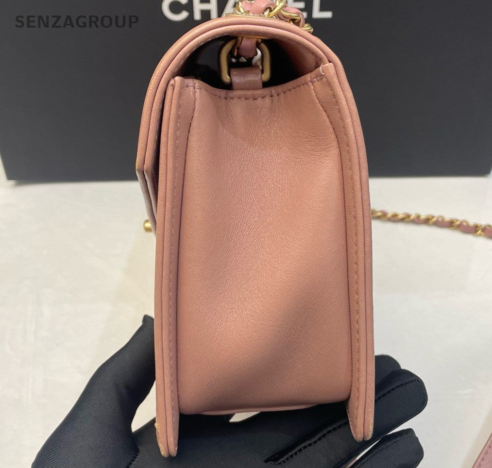Chanel Envelope Chevron Chain Shoulder Bag Crossbody Pink Gold Women Classic