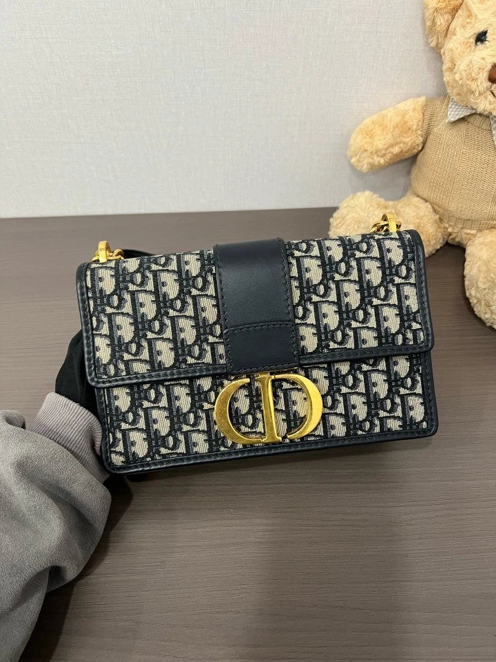 Christian Dior Montaigne30 MM Chain Shoulder Bag Crossbody Women