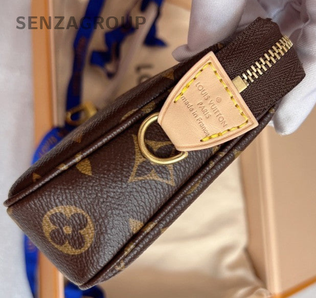 Louis Vuitton Pochette Accessories Monogram Shoulder Handbag Alomost Brand NEW
