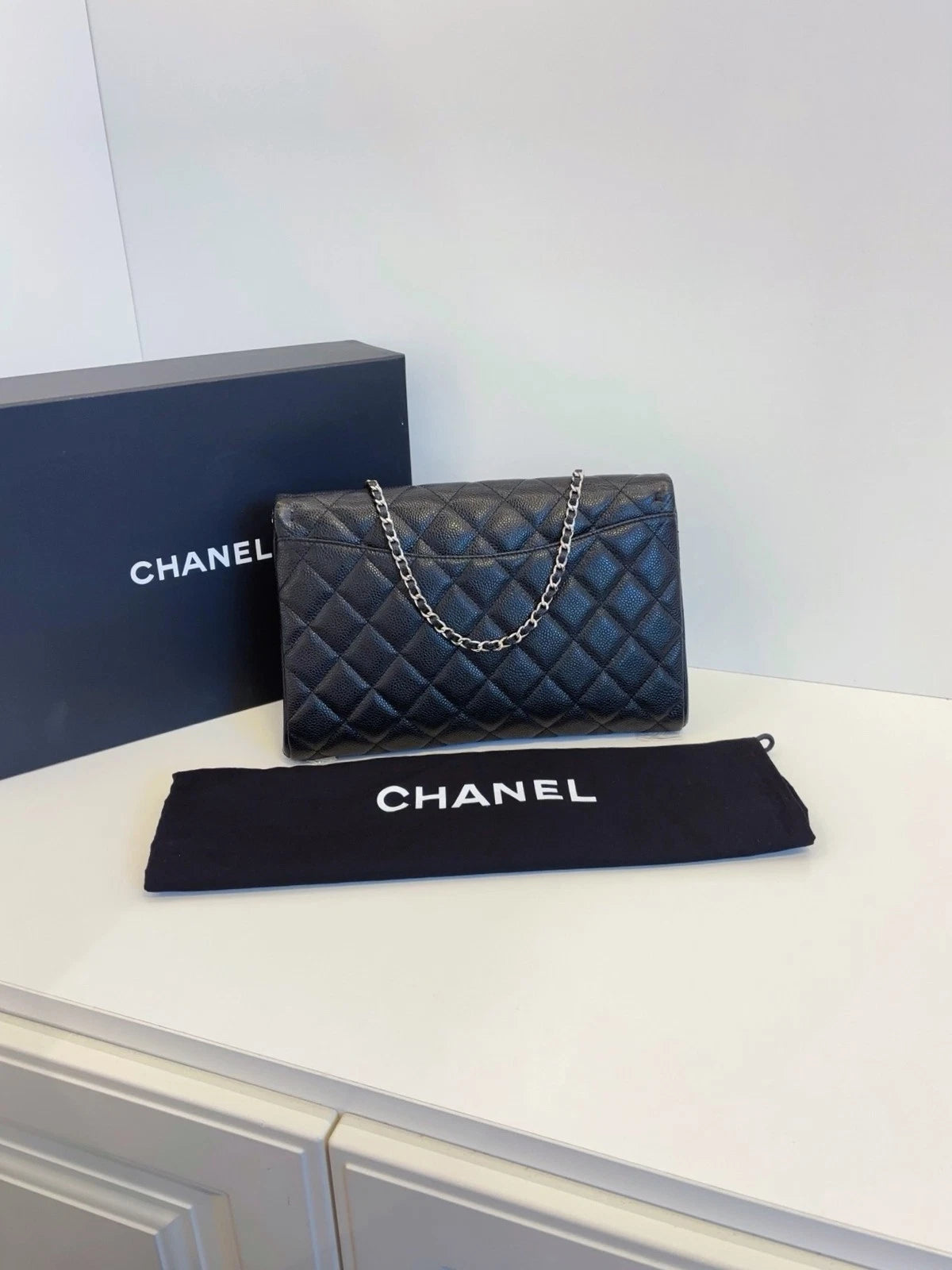 Chanel Classic Flap Shoulder Bag Women's Crossbody Black Caviar Silver Turnlock