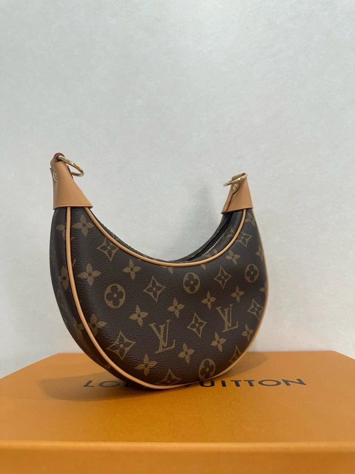 Louis Vuitton Loop Monogram Canvas Shoulder Bag Excellent