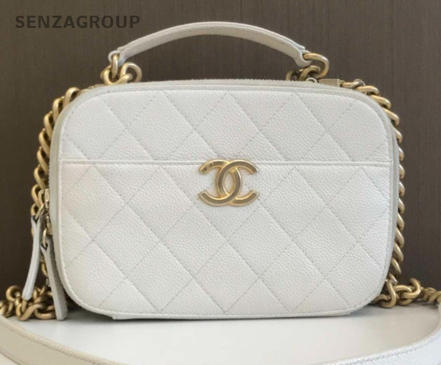 Chanel CC Logo Chain Shoulder Bag Crossbody White Gold Women Diamond Pattern