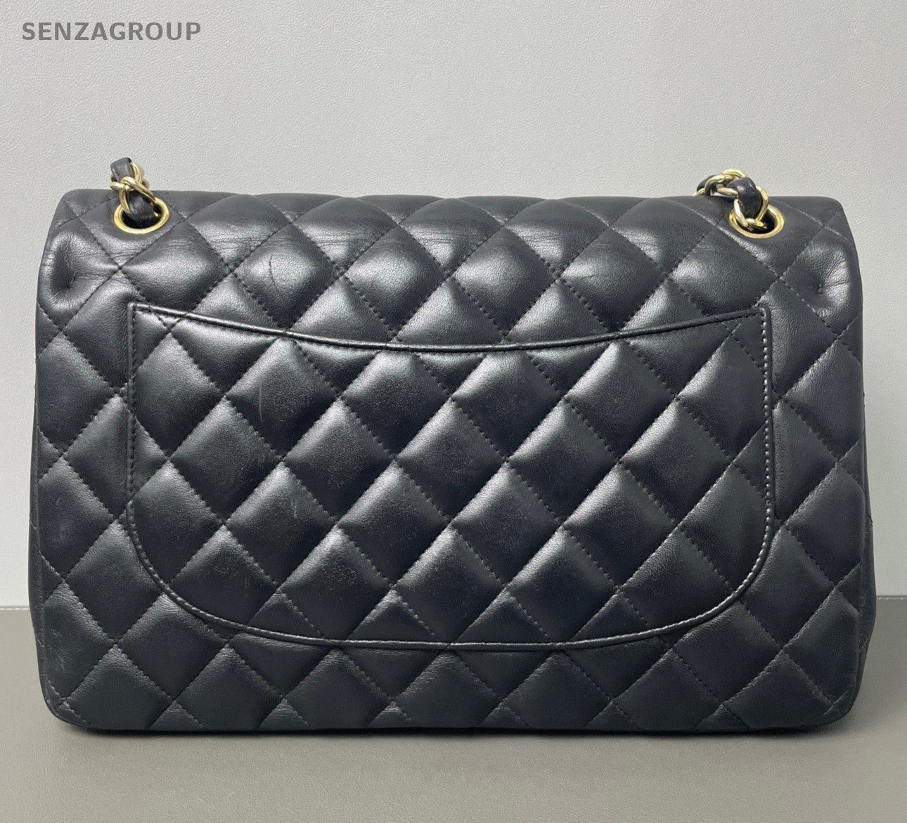 Chanel Classic Flap Jumbo Chain Shoulder Bag Crossbody Black Gold Women Fashion