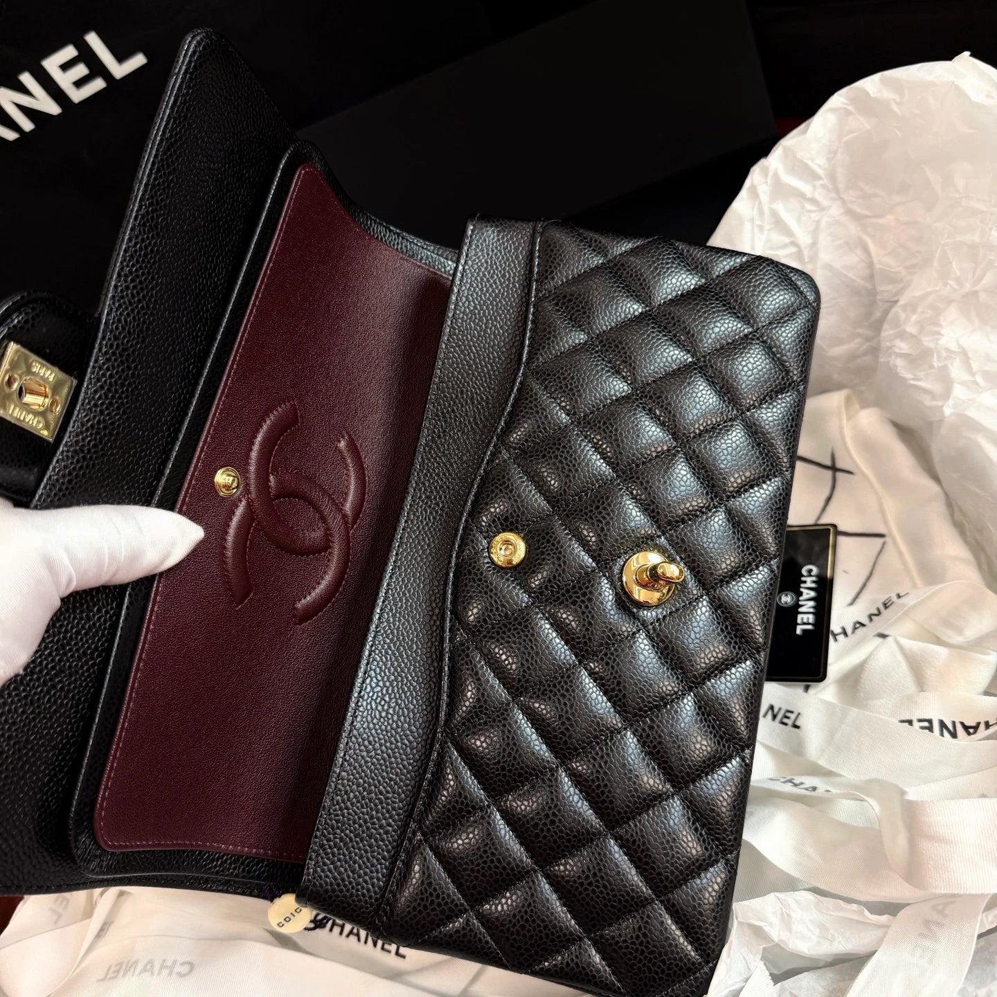 New Chanel Classic Flap MM Calfskin Chain Black Shoulder Bag Crossbody GHW