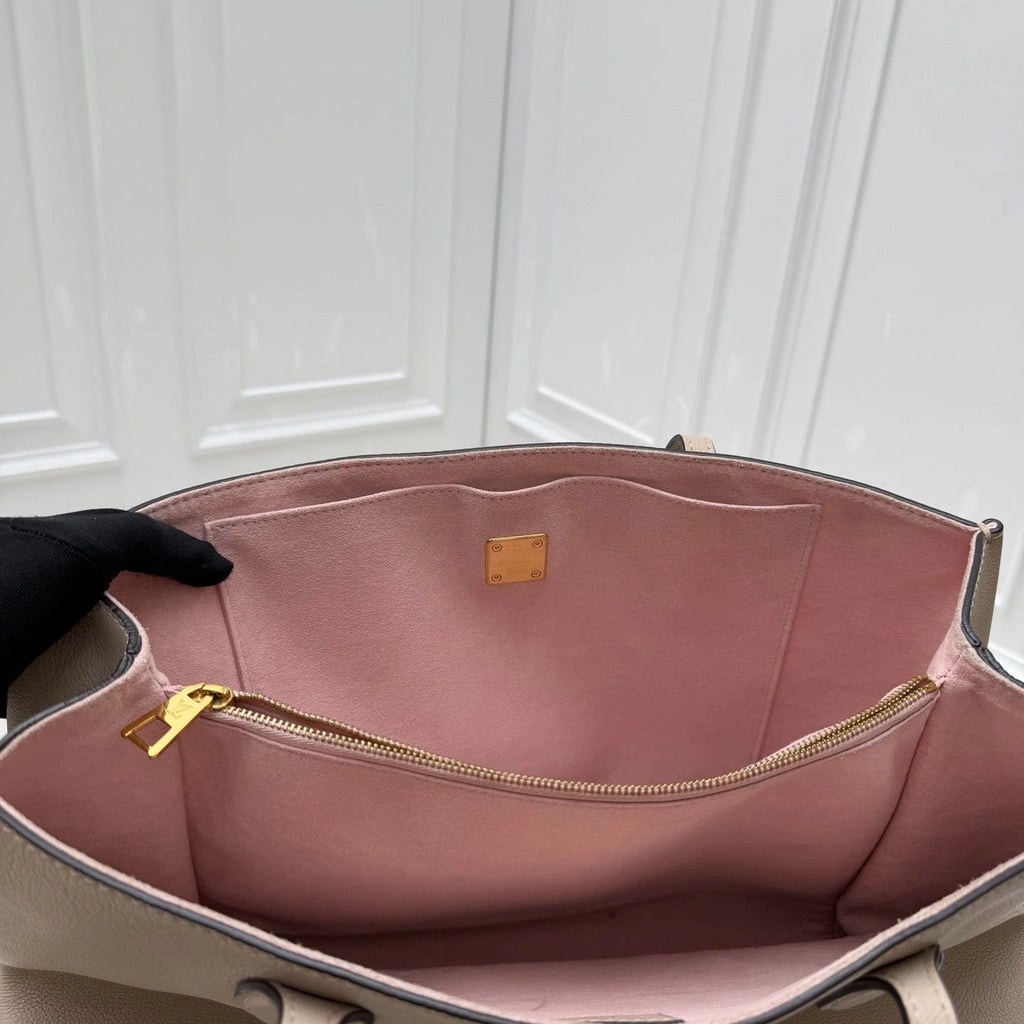 Louis Vuitton Lockme Shopper Calfskin Tote Shoulder Bag Beige Gold Women