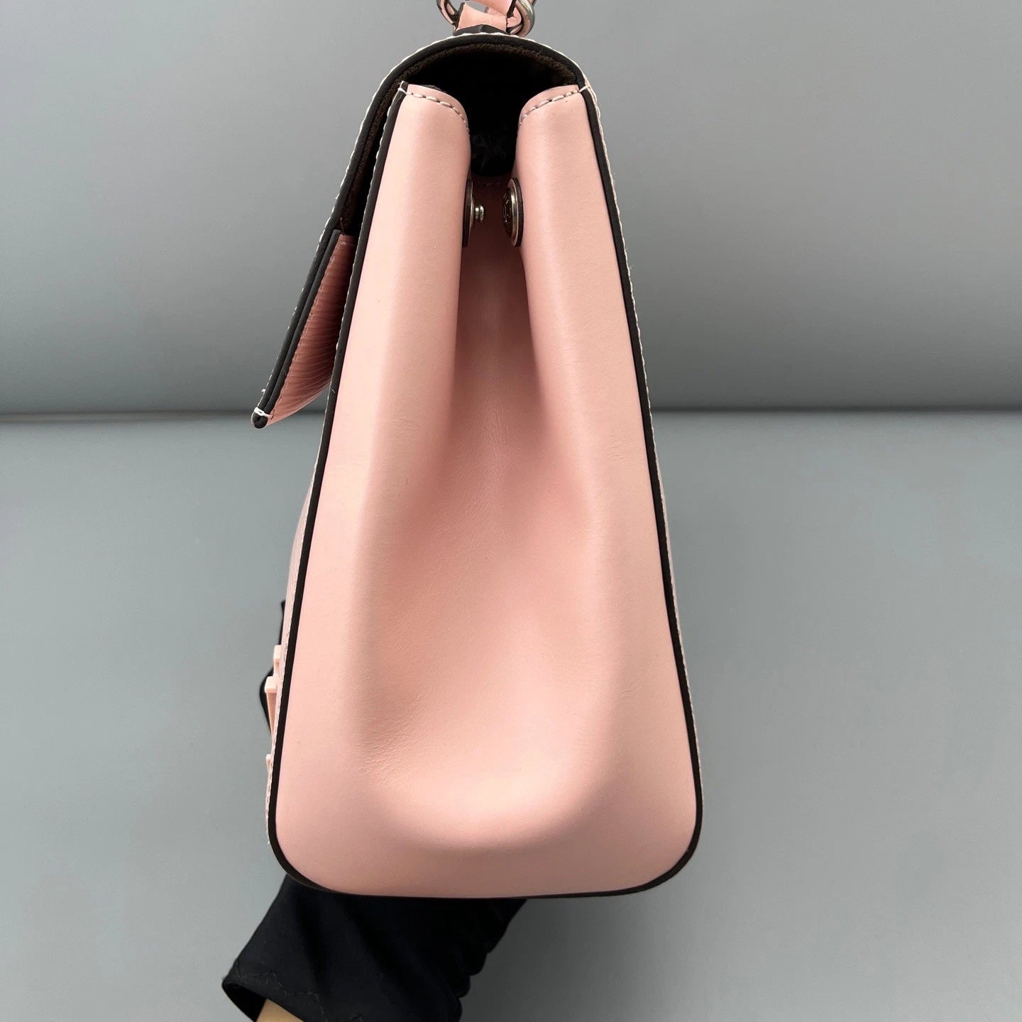Louis Vuitton Cluny Epi Leather Pink Silver Top Handle Excellent