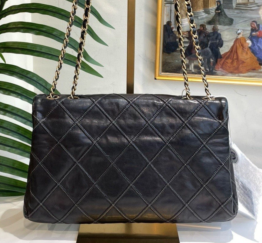 Chanel Classic Flap PM Chain Shoulder Bag Diamond Black Gold Used Women