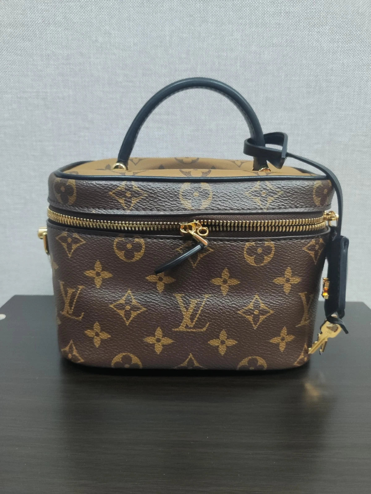 SJ0001 LV vanity bb nice cosmetic bag Z