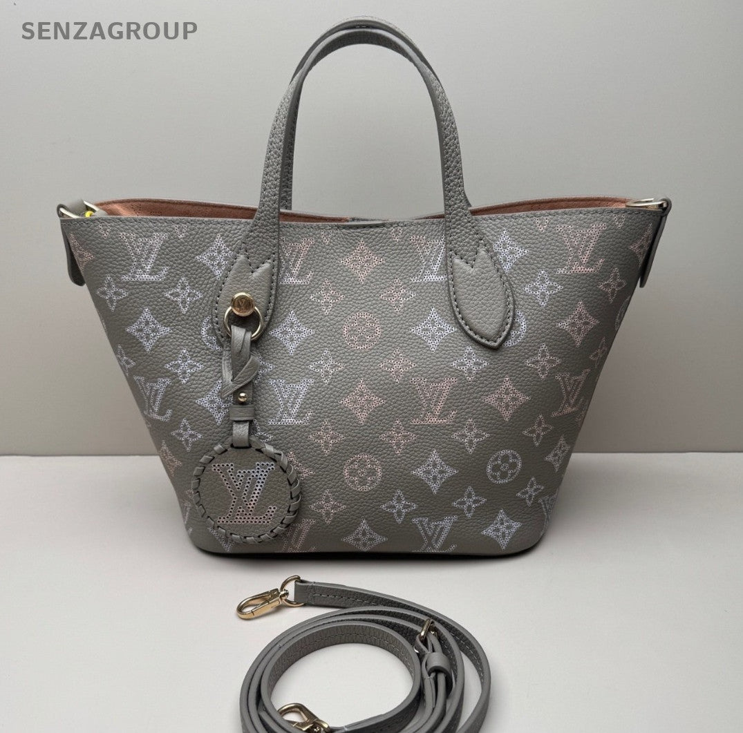 Louis Vuitton Blossom Monogram Carved patterns Calfskin 2way Shoulder Handbag