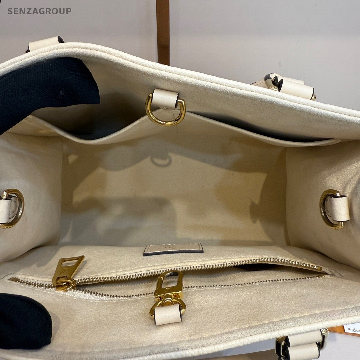 Louis Vuitton OnTheGo PM Monogram Tote Handbag Crossbody White Gold Women