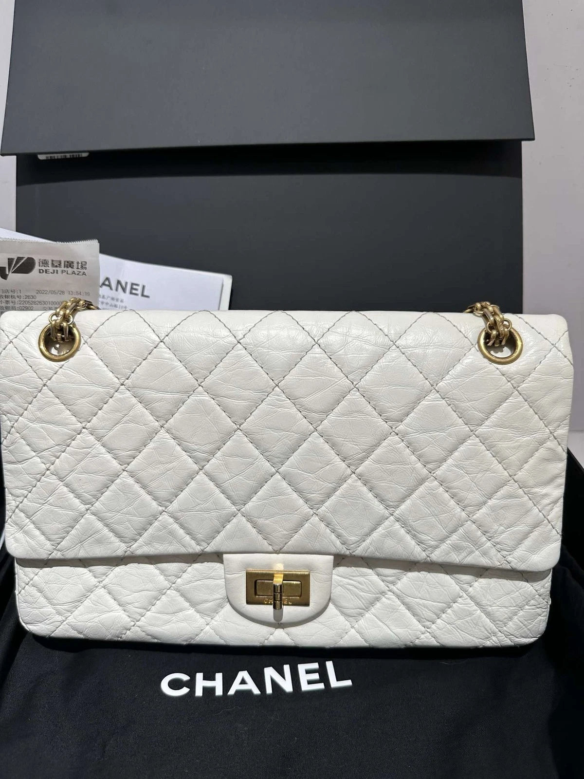 CHANEL 2.55 Medium White Leather Shoulder Bag For Women