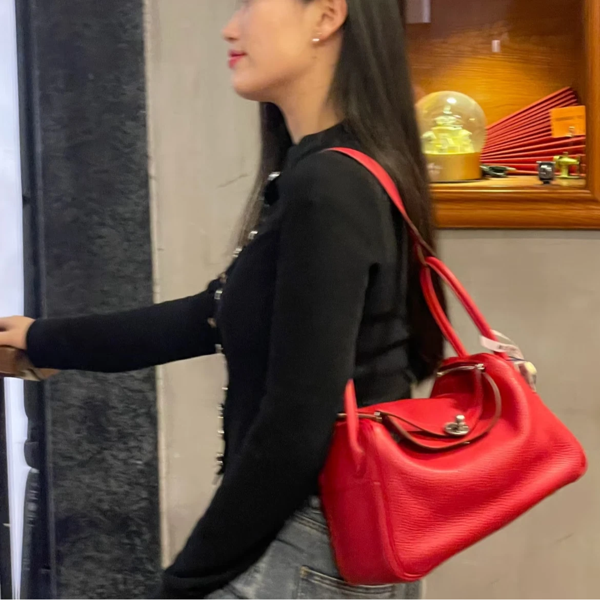 Hermes Lindy26 Top Handle Shoulder Bag Red Silver Women Classic Fashion