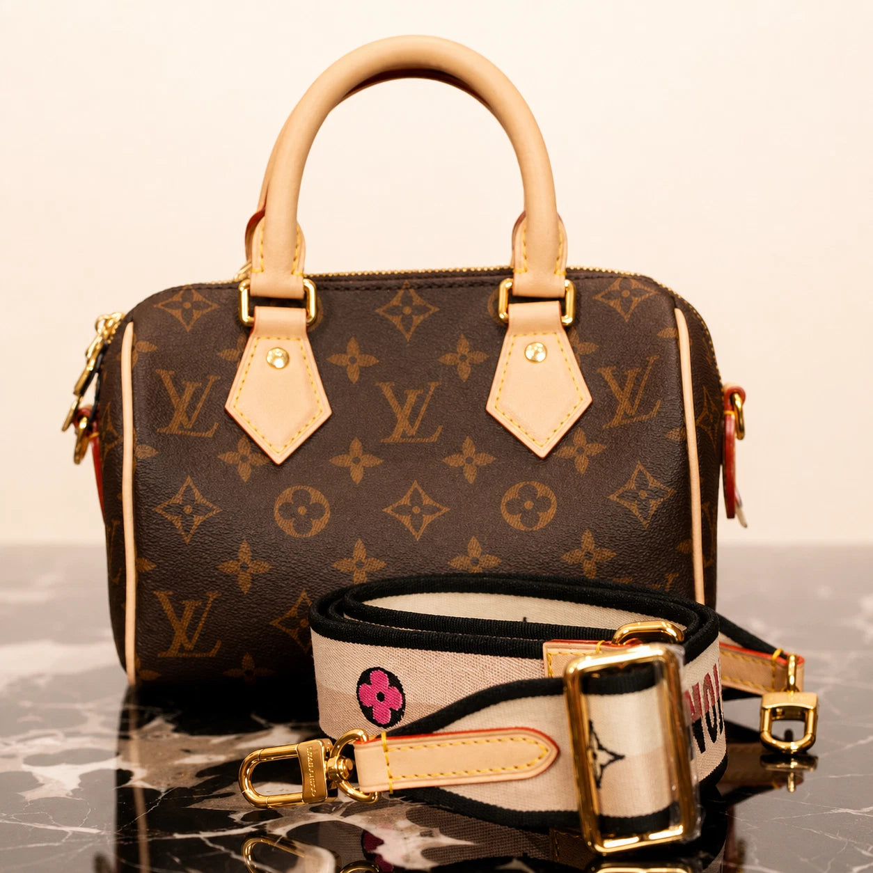 Louis Vuitton Speedy20 Bandouliere Monogram Canvas Handbag Almost Brand NEW