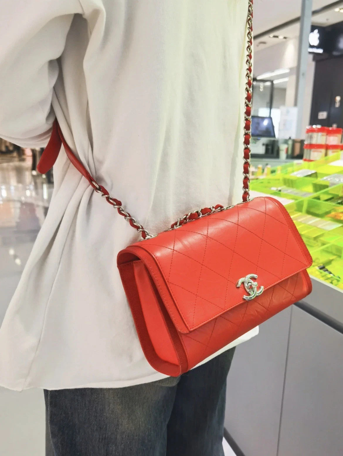 Chanel Chain Canvas Shoulder Crossbody Bag Red Silver Hardware Women Classic