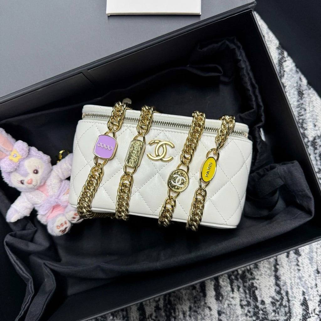 CHANEL Enamel Chain White Gold Vanity Clutch Bag For Women