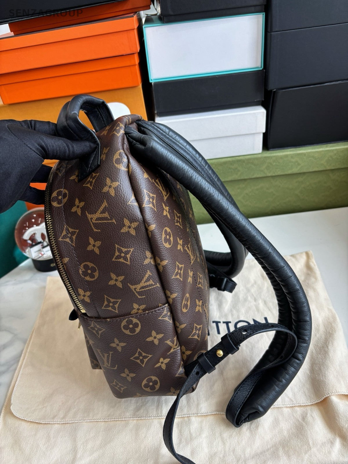 Louis Vuitton Monogram Classic Blackpack Medium Amost brand NEW Chip Version