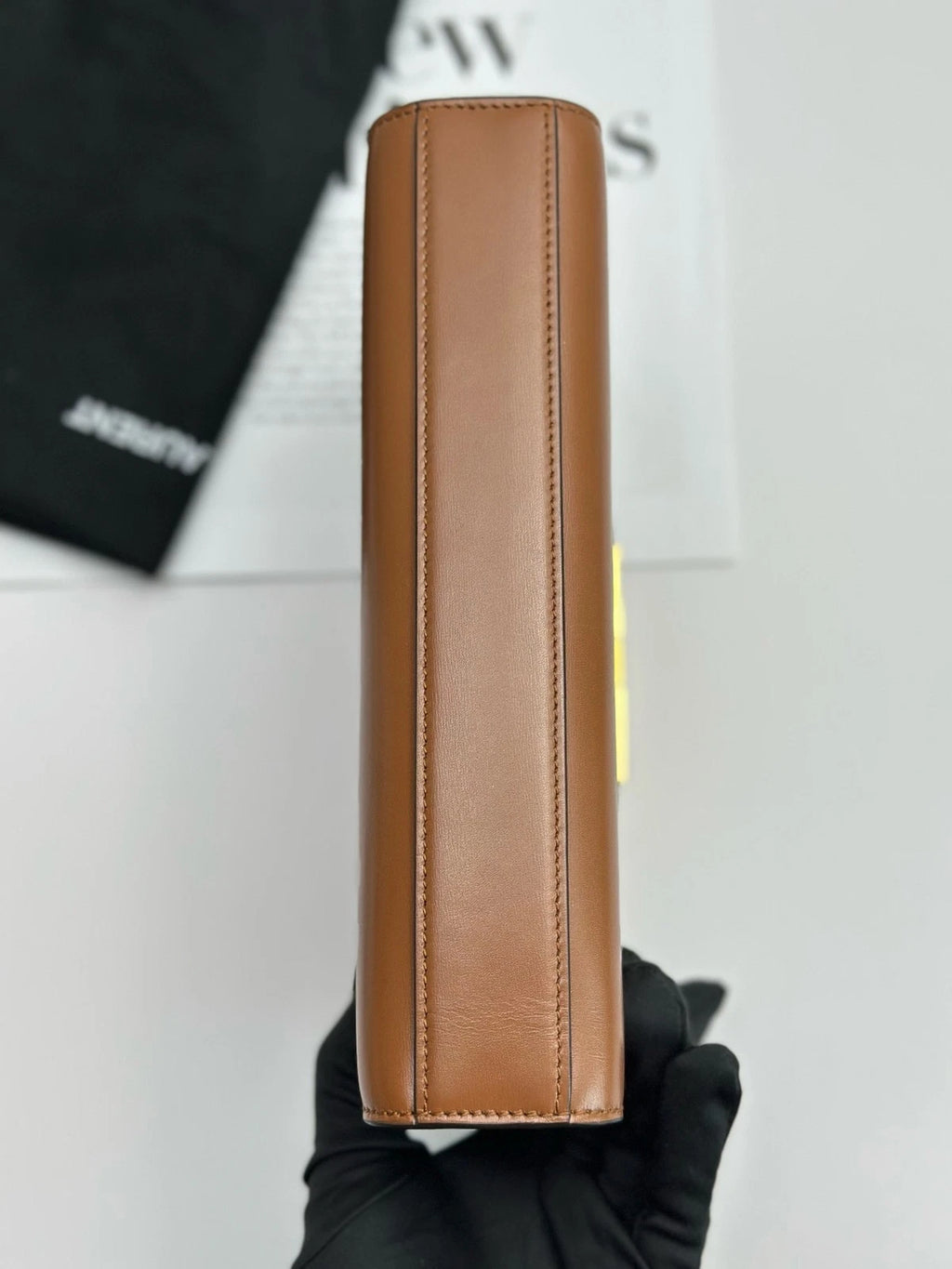 Excellent Condition Saint Laurent Manhattan Brown Shoulder Bag Gold Hardware