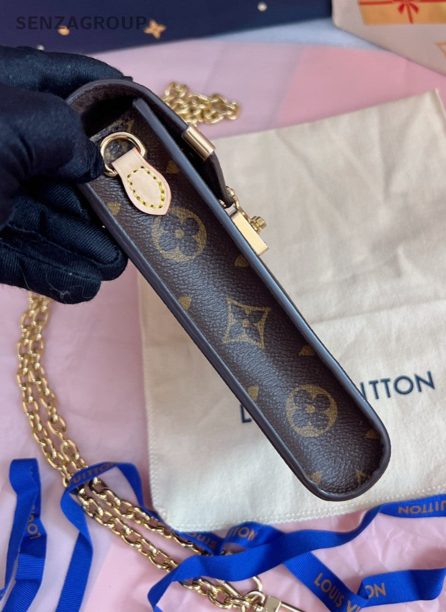 Louis Vuitton Metis Phone case Monogram Chain Shoulder bag Brand NEW