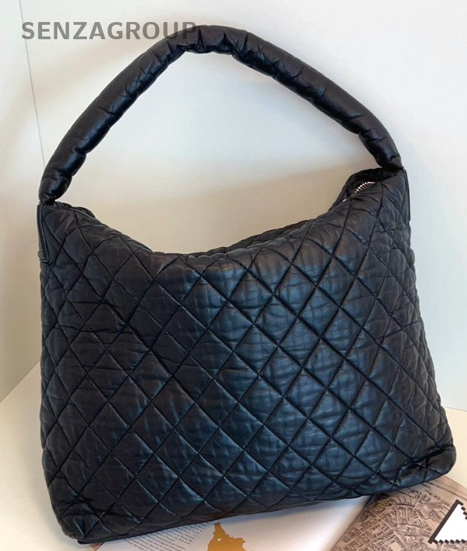 CHANEL Hobo Diamond pattern All Black sportline Shoulder bag Women Black