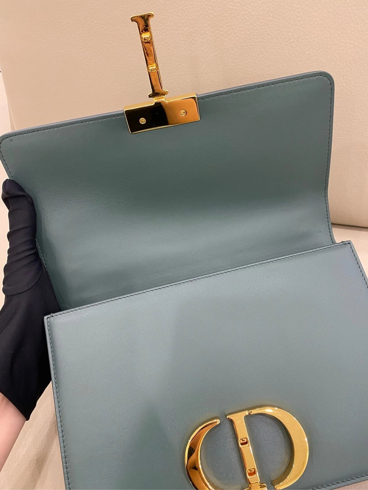 Dior Montaigne30 Calfskin Shoulder Bag For Women