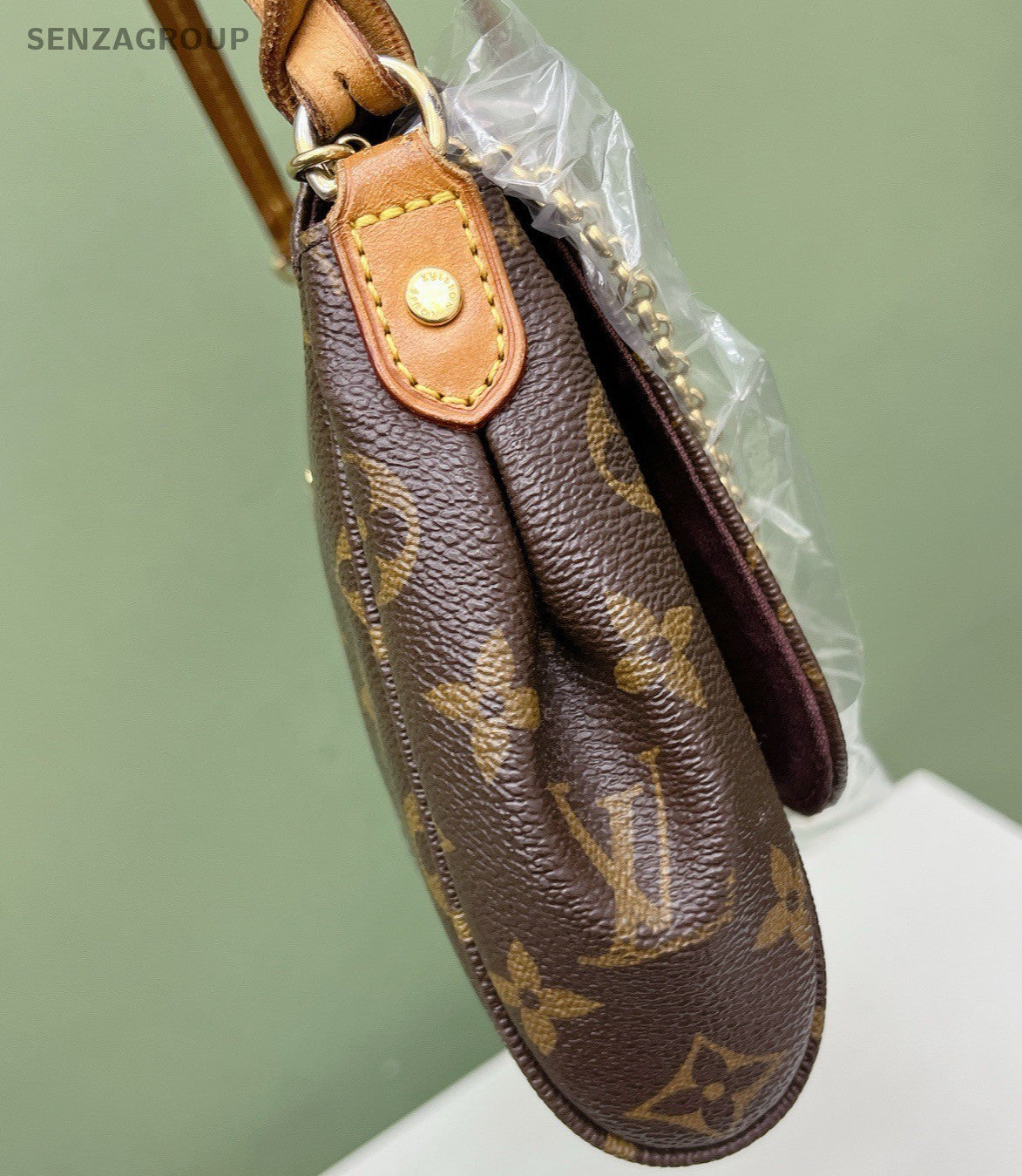 Louis Vuitton Favorite MM Monogram Chain Shoulder Bag Crossbody Brown Gold Women
