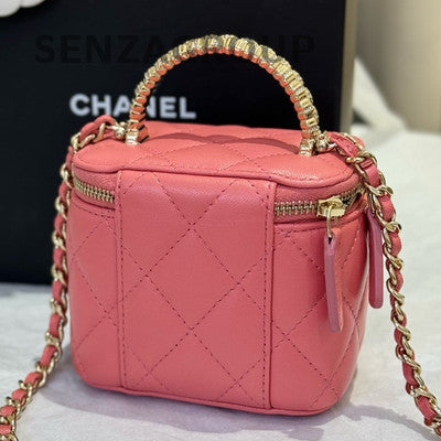 Chanel Pink Quilted Box Bag Gold Hardware Chain Strap Shoulder Crossbody