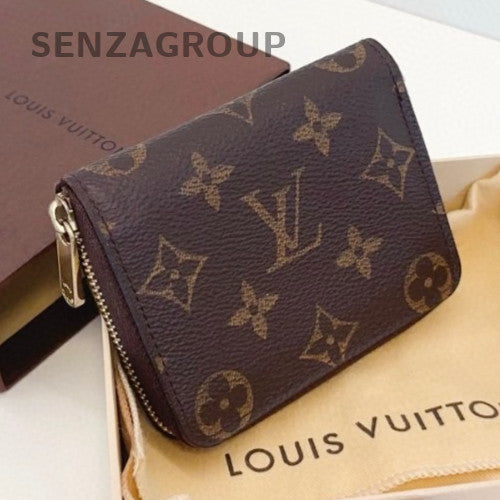 Louis Vuitton Monogram Purse Card Pack Almost Brand NEW