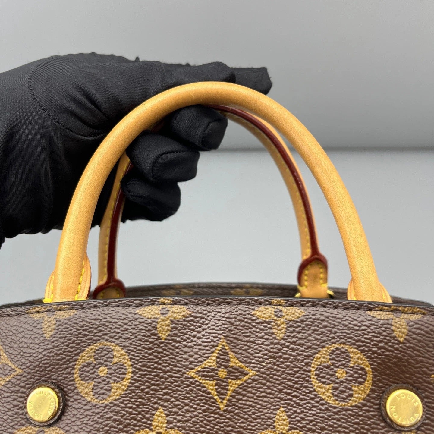 Authentic Louis Vuitton Montaigne BB Monogram Canvas Handbag Crossbody GHW