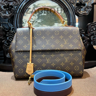 Louis Vuitton Monogram Cluny MM Handbag - Classic Women's Shoulder Bag