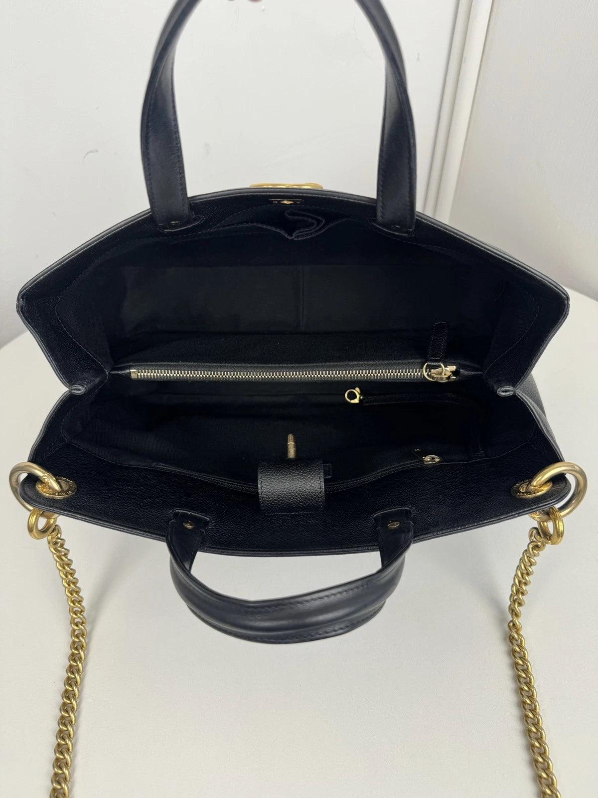 Authentic Chanel Calfskin Tote Black Handbag Gold Chain Shoulder Bag Turnlock