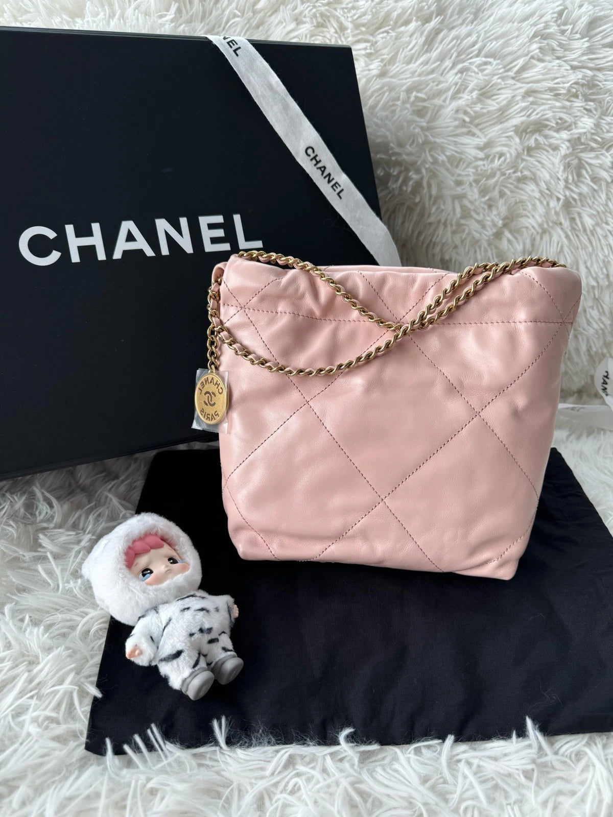 CHANEL 22bag Mini Light Pink Leather Shoulder Crossbody Women