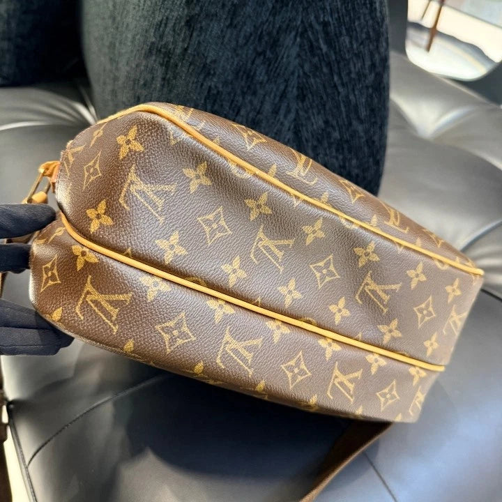 Louis Vuitton Reporter PM Monogram Canvas Camera Bag Shoulder Bag Crossbody D