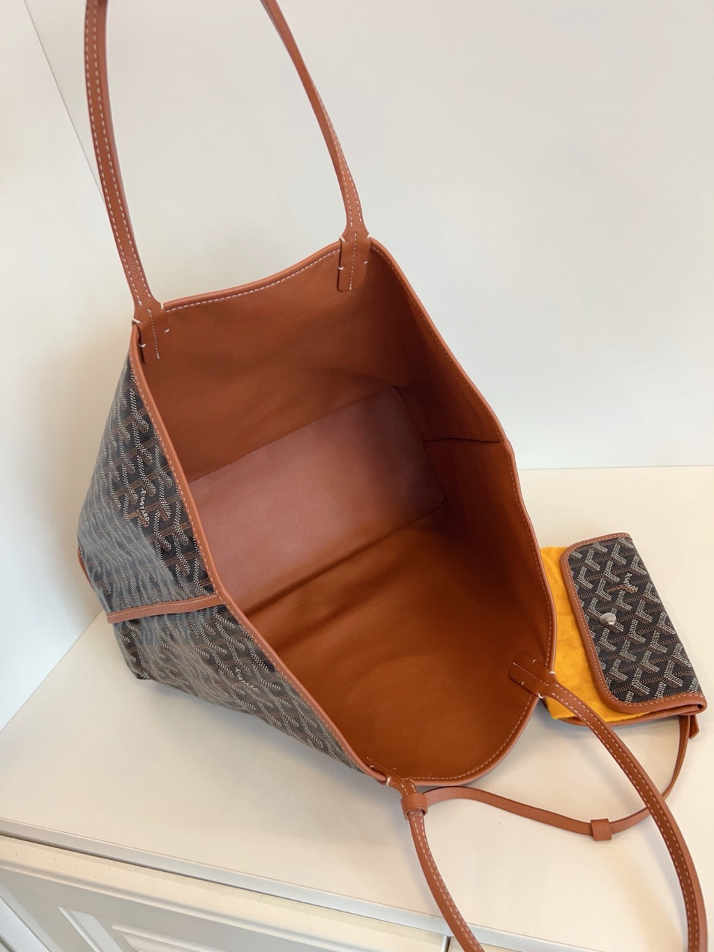 Goyard Tote MM Monogram caramel color with pouch Shoulder Handbag Brown