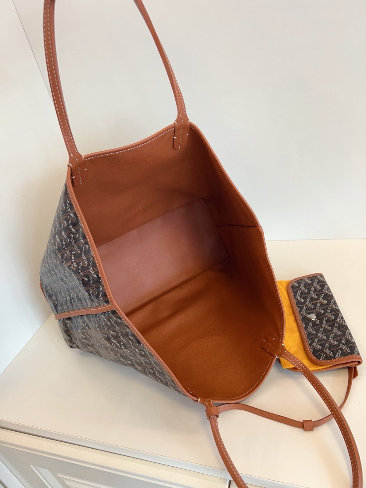 Goyard Tote MM Monogram caramel color with pouch Shoulder Handbag Brown